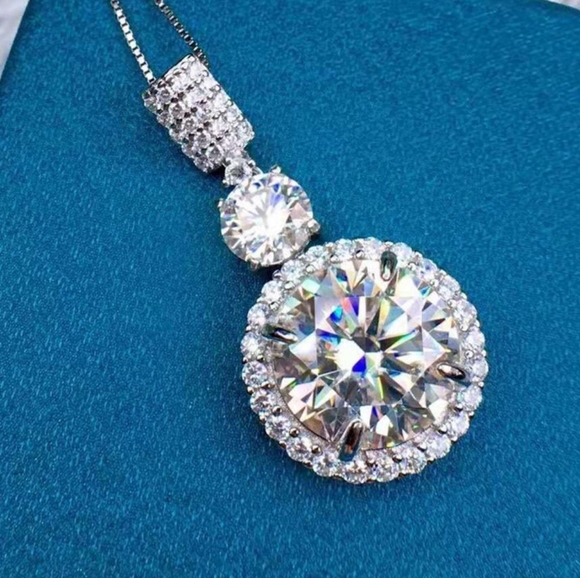 18k gold 11ct diamond necklace - Picture 3 of 11